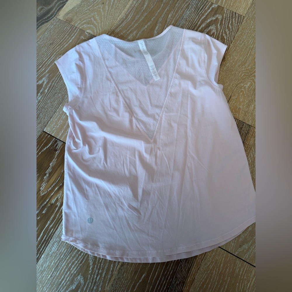 Lululemon For The Run Short Sleeve
Petals - Picture 7 of 8